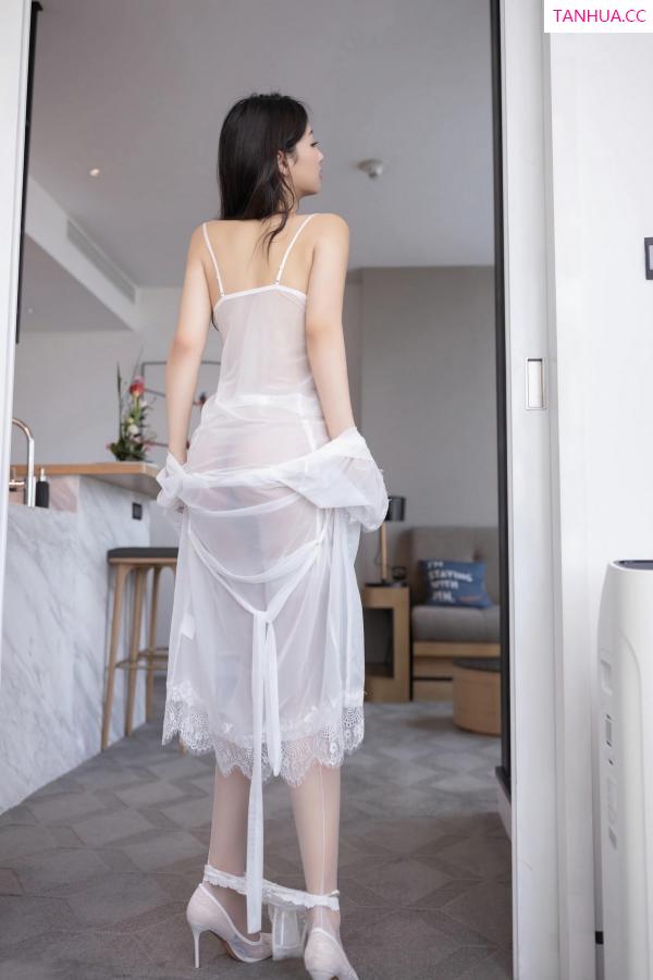 唐安琪  [XiuRen]高清写真图 2023.04.03 No.6518 唐安琪 丝袜美腿第63张图片